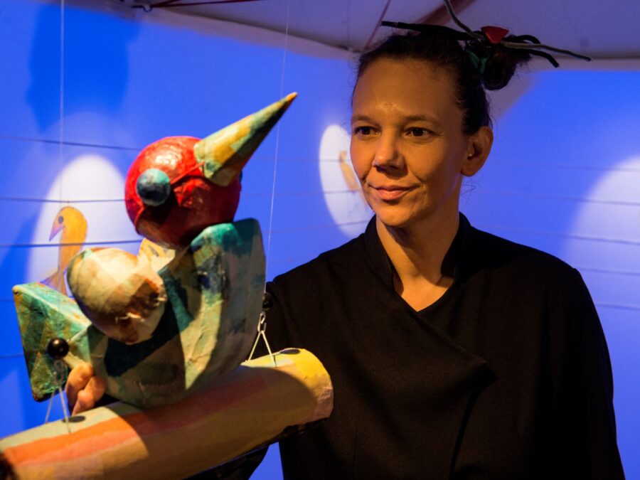 Kat Fugl Fisk af Teatret OM